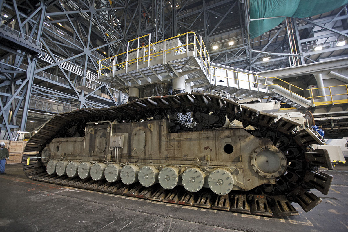 crawler transporter